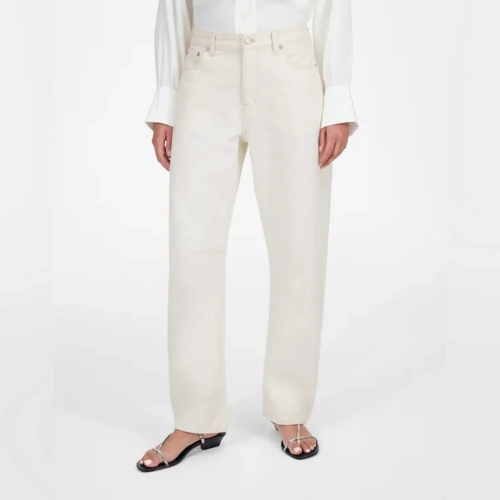 madewell | the darted barrel-leg jeans- vintage canvas - Picture 1 of 13